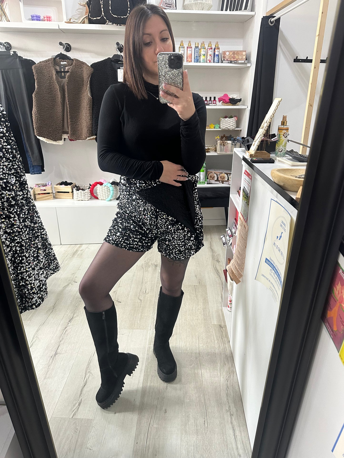 Jupe short velours paillettes argenté