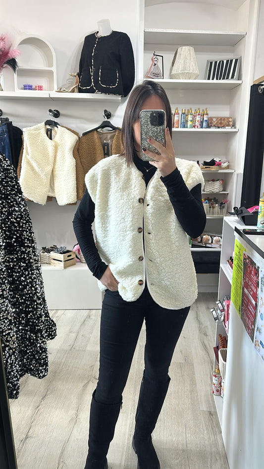 Veste boutons moumoute écru