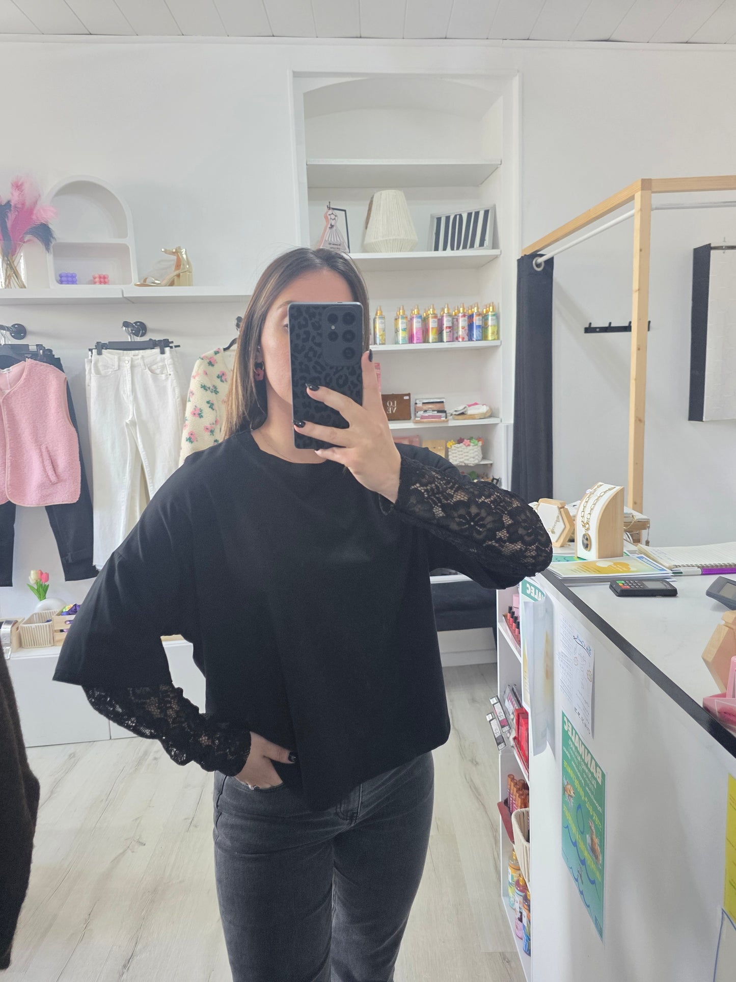 T-shirt dentelle Claudie noir