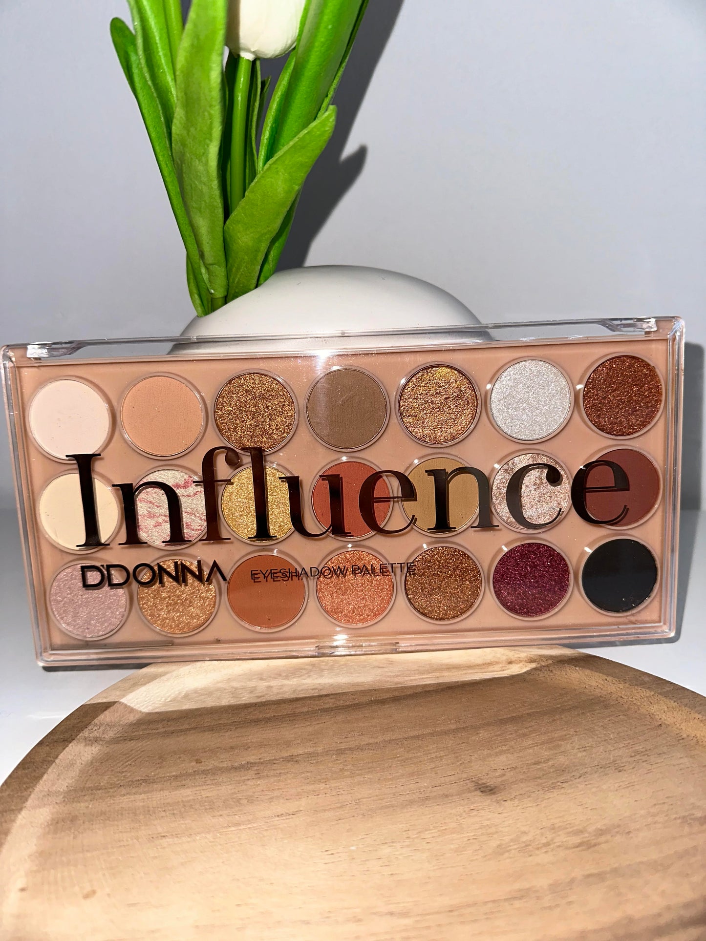 Palette influence D'DONNA